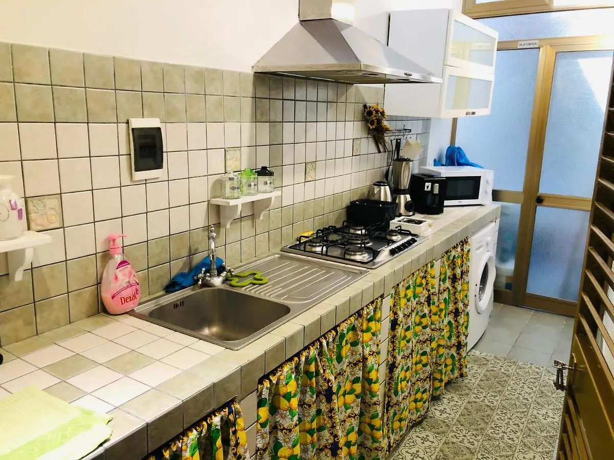 Villa La casa di Palma Aeroporto di Catania Fontana Rossa Italia